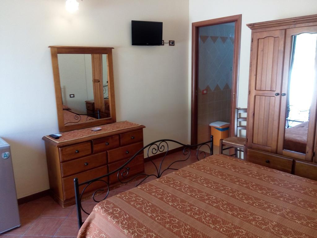 Villa Agriturismo La Targa à Buonfornello Chambre photo